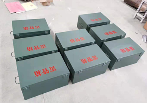 犍为炸药箱和雷管箱一般是怎么存放的？